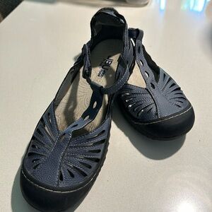 Jambu Sandals.  Size 10. Blue.